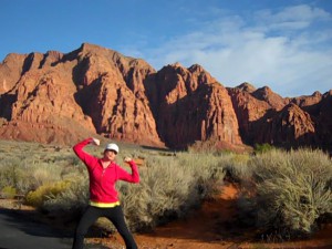 Beautiful morning in Utah for some chicks to take on some trail intervals running- how gorgeous are these red rocks!